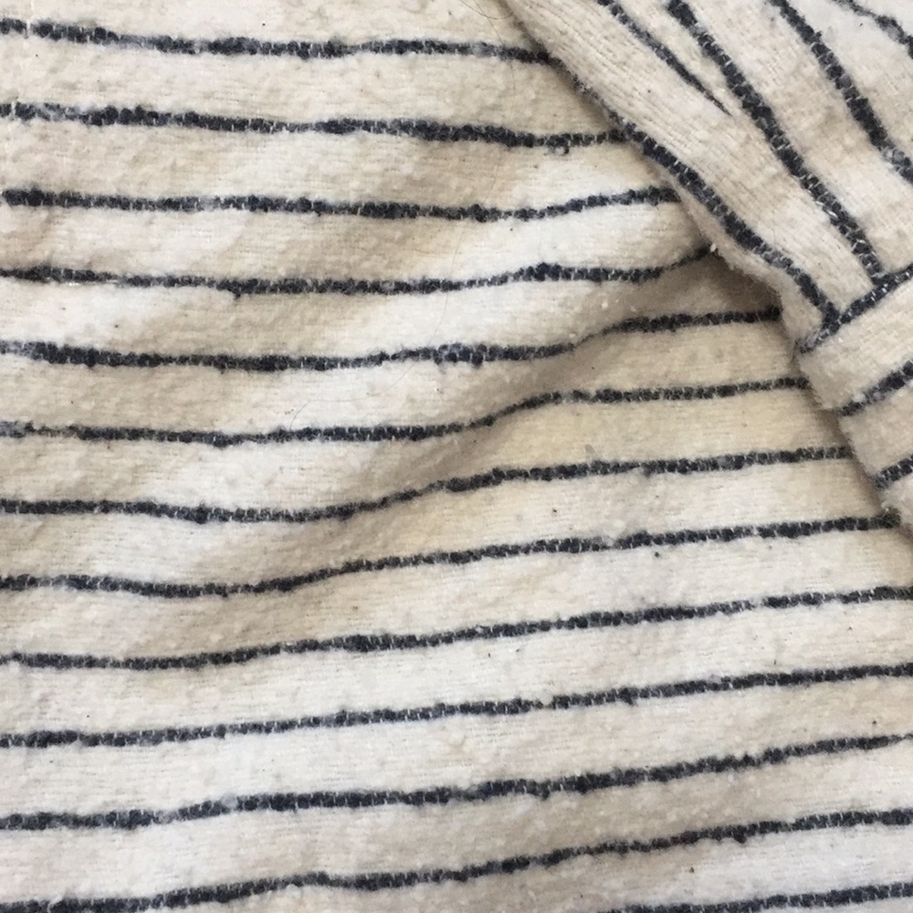 Madewell Oversized Button Down - image 6